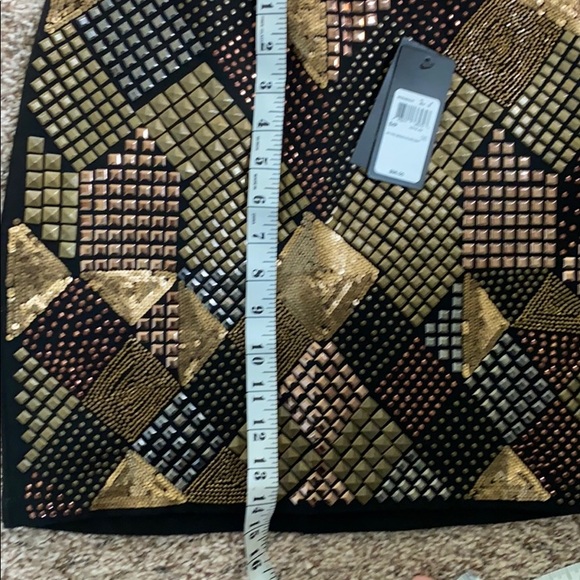 Embellished Guess Mini skirt NWT - Picture 10 of 10